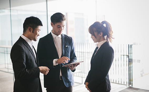 リファラル採用とは？ メリット・デメリットについて解説