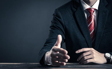 管理職の転職に適したタイミングは？ 難しい理由や転職のポイントも解説