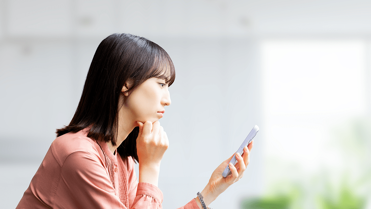 転職で年収が下がる？ 代表的な理由や年収を下げないための方法を紹介