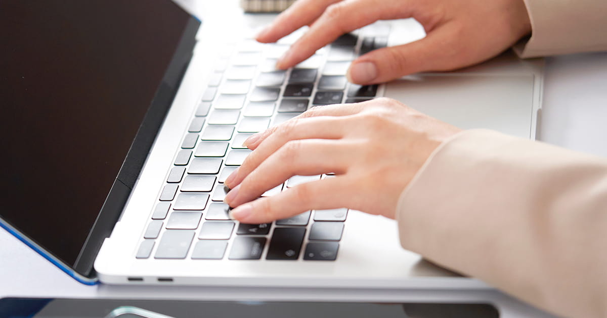 就活メールの送り方｜基本マナー、書き方などを解説