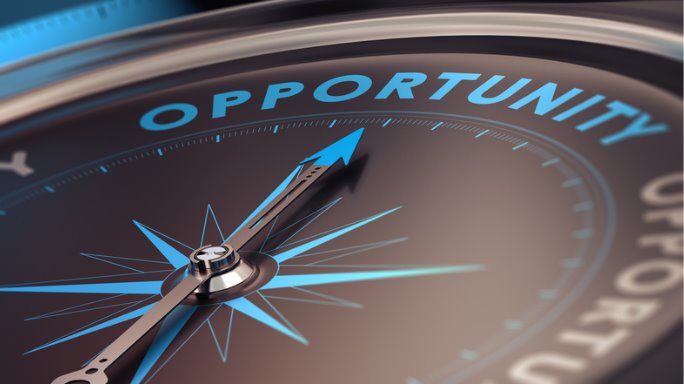 compass pointing north to opportunity